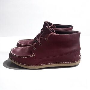 UGG Australia Men’s Burgundy Leather Chukka Boots size 12